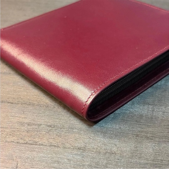 Yves Saint Laurent Burgundy Leather Wallet with Gold Corners - Picture 11 of 13